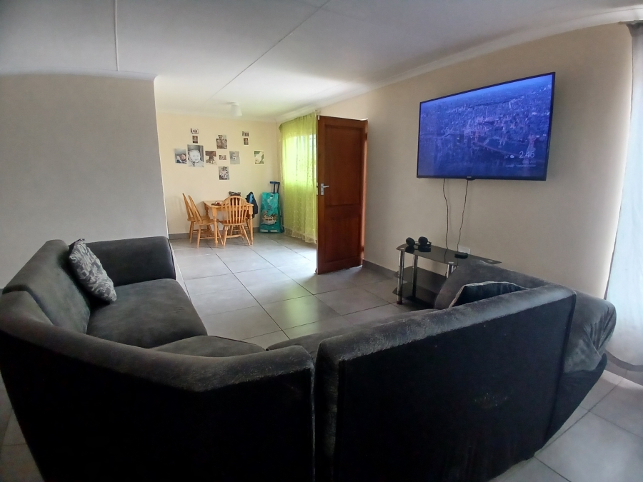 3 Bedroom Property for Sale in Bo Plaas Western Cape